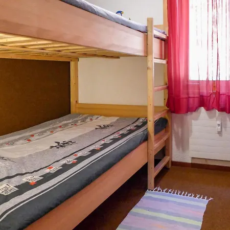 Yuca B Apt- 28 By Interhome *