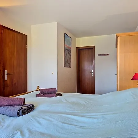 Yuca B Apt- 28 By Interhome Crans-Montana