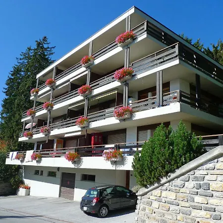 Yuca B Apt- 28 By Interhome Διαμέρισμα *